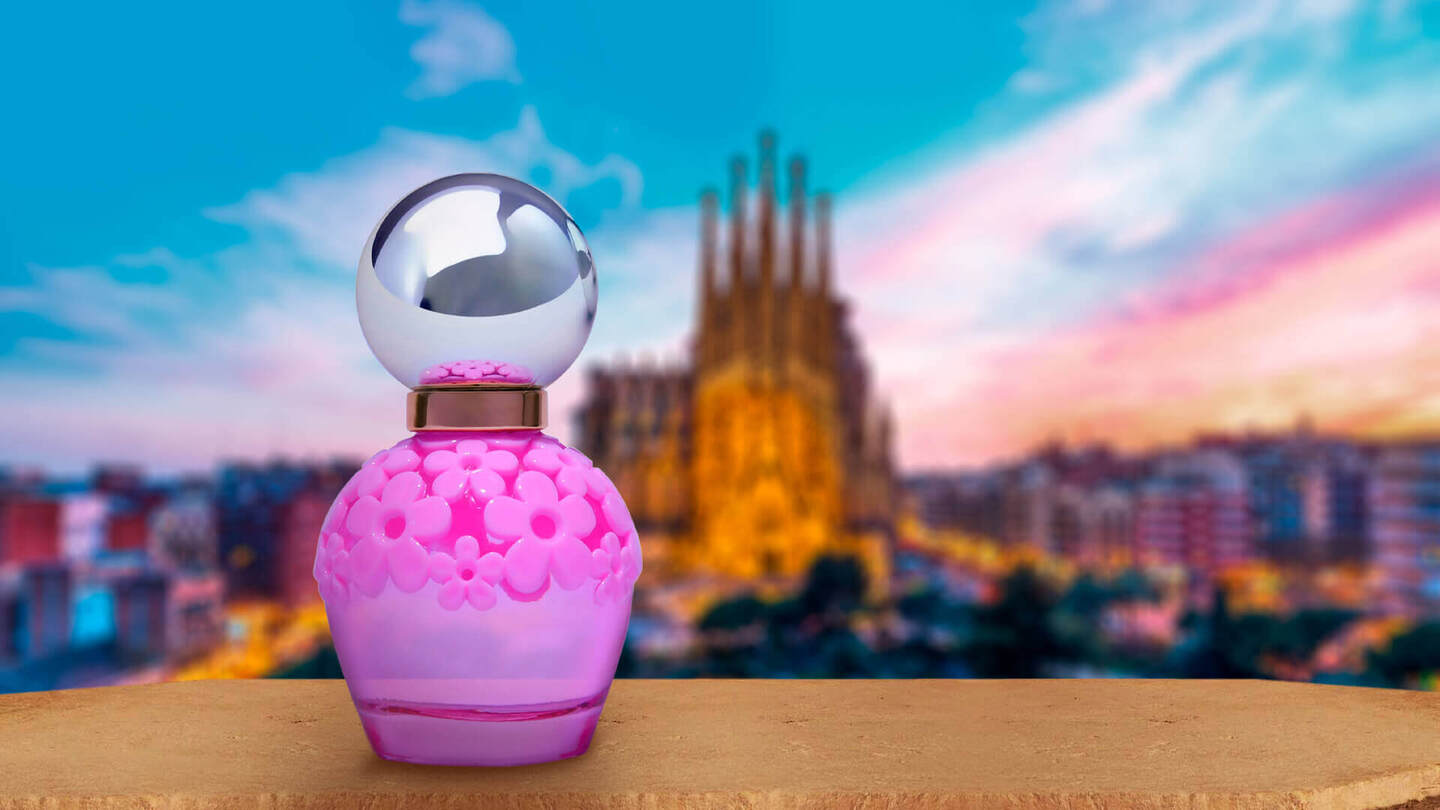 Foto de presentacion del perfume para Mujer Barcelona de NUYEK